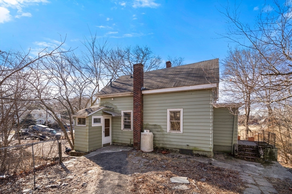 Property Photo:  66 Rockland Place  MA 02464 