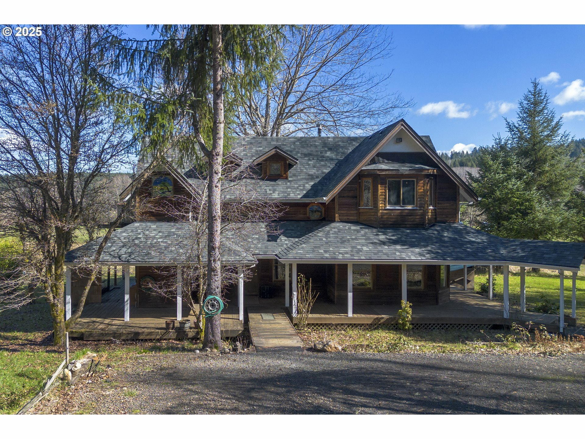 Property Photo: 43957 Highway 26 OR 97138