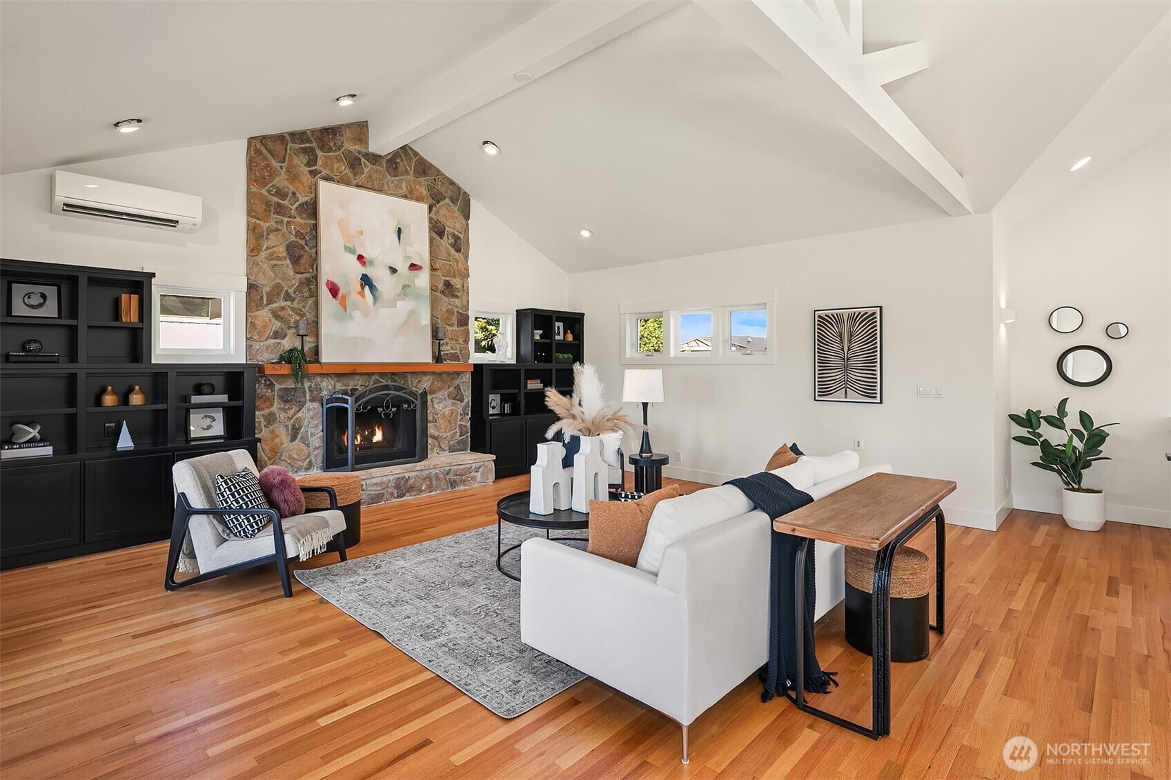Property Photo: 728 3rd Street S WA 98033