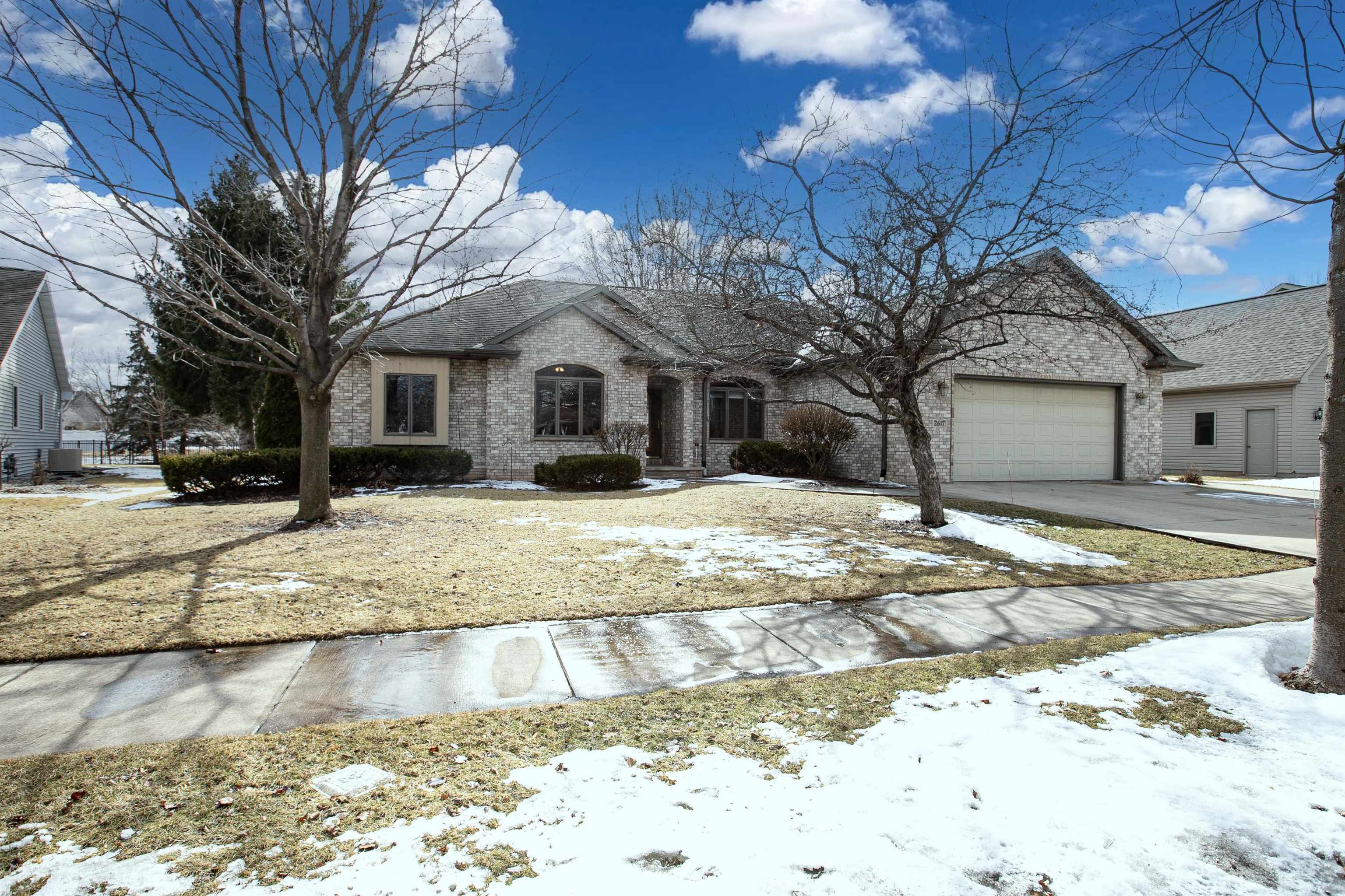 2617 E Gatewood Drive  Appleton WI 54915 photo