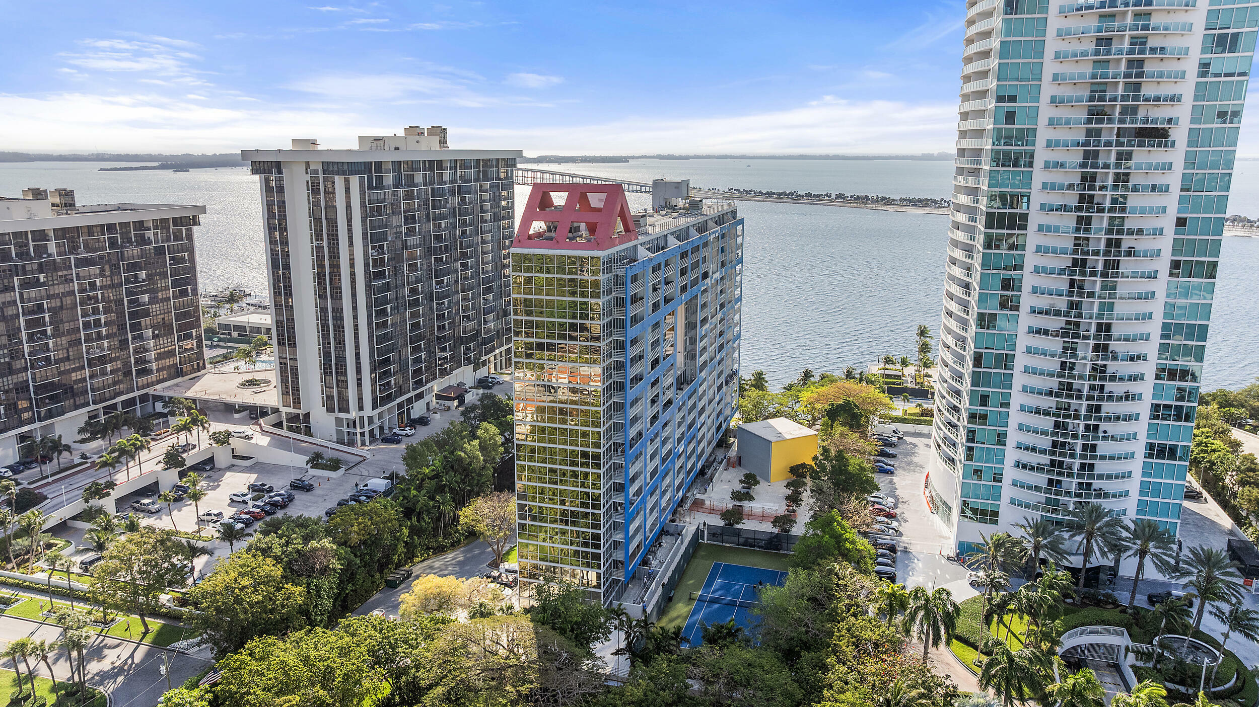 Property Photo:  2025 Brickell Avenue 1705  FL 33129 