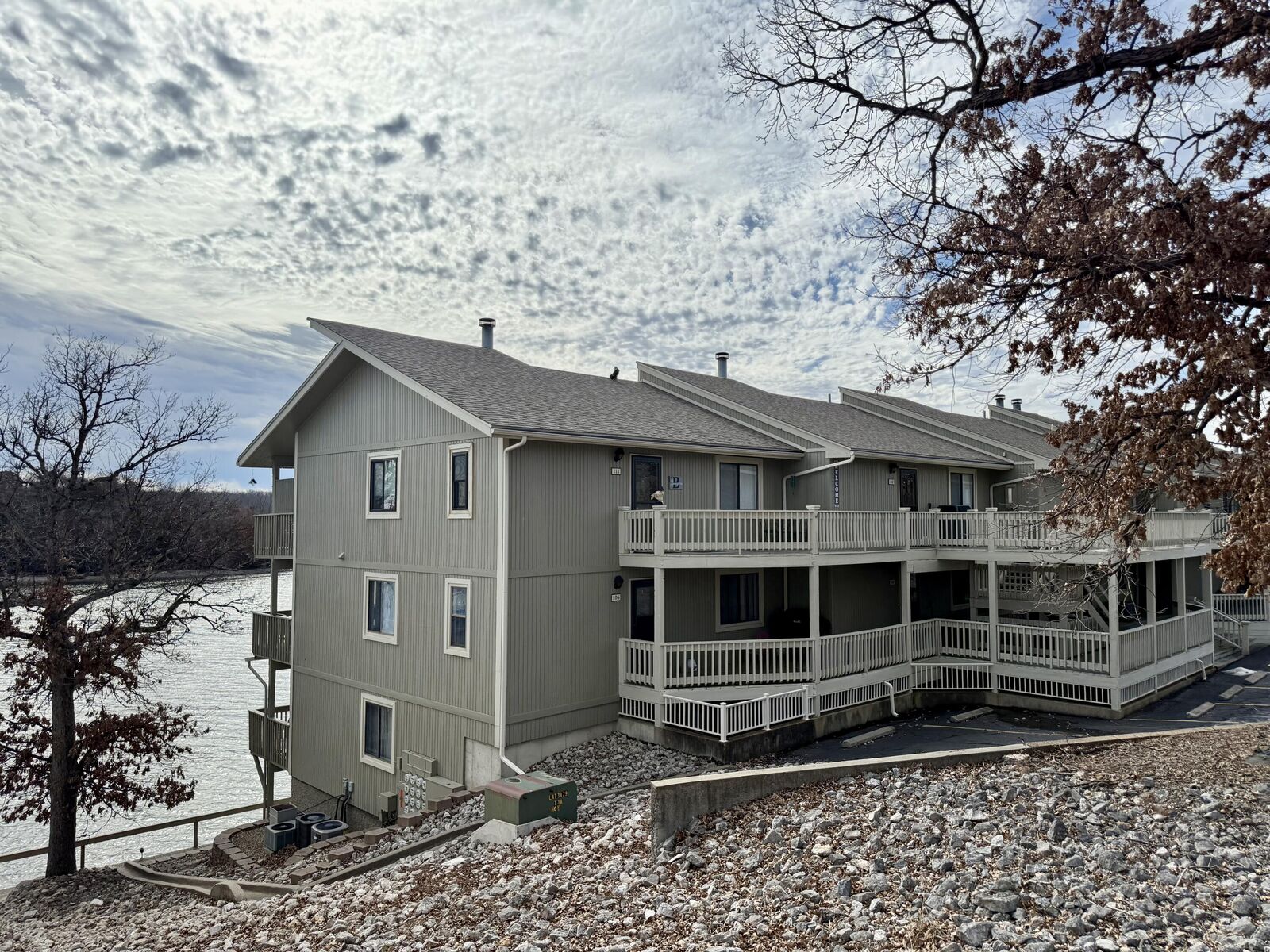 Property Photo:  6570 Pelican Drive  MO 65065 