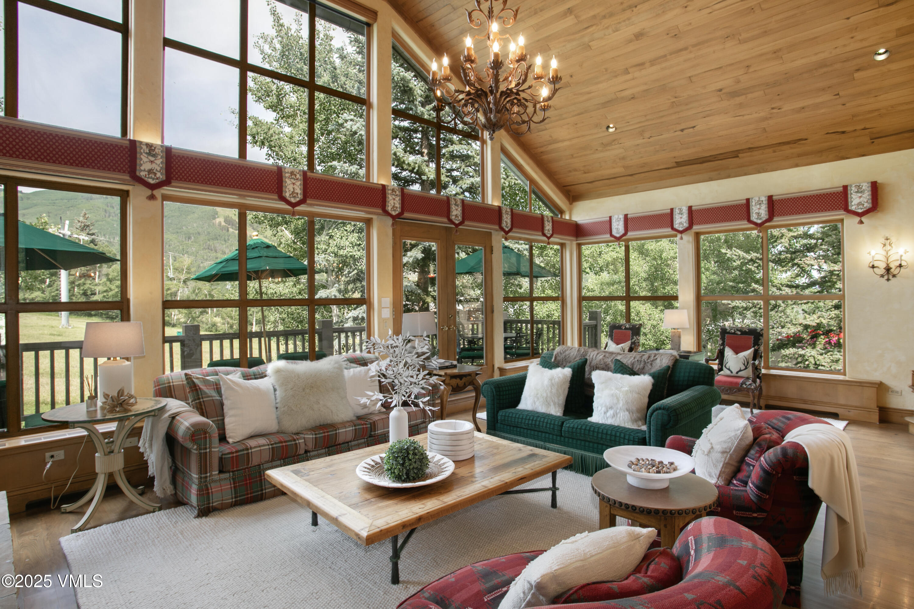Property Photo: 32 Greystone Court CO 81620