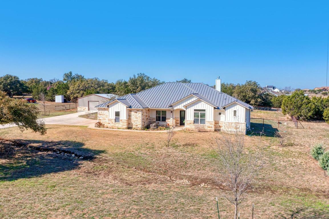 308 Esperanza Petal Pass  Liberty Hill TX 78642 photo