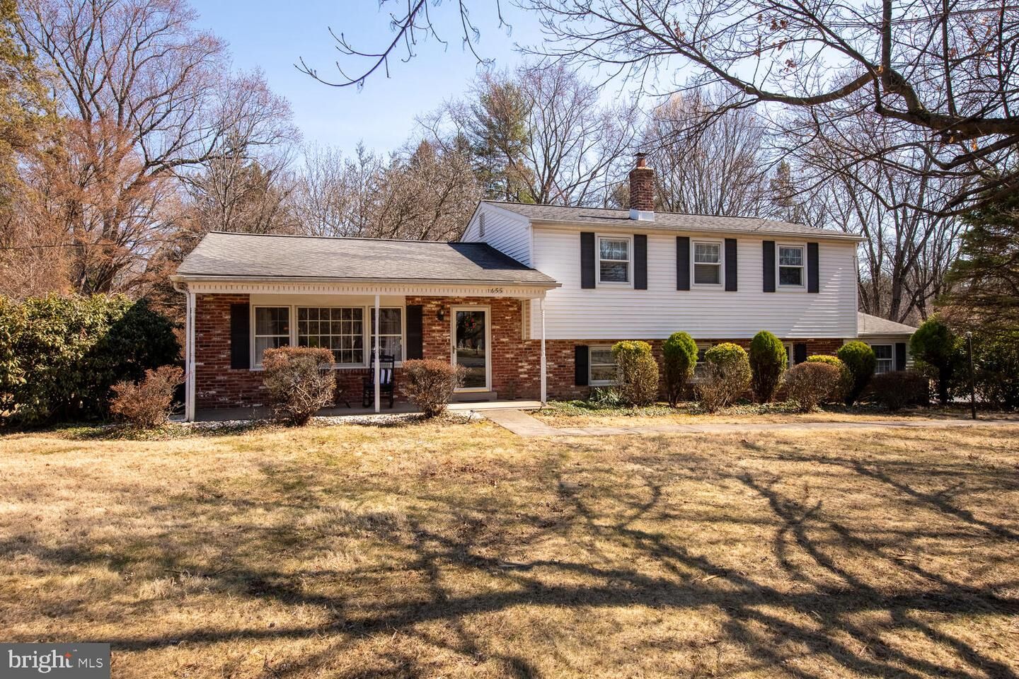 Property Photo:  1655 Ludwell Drive  PA 19002
