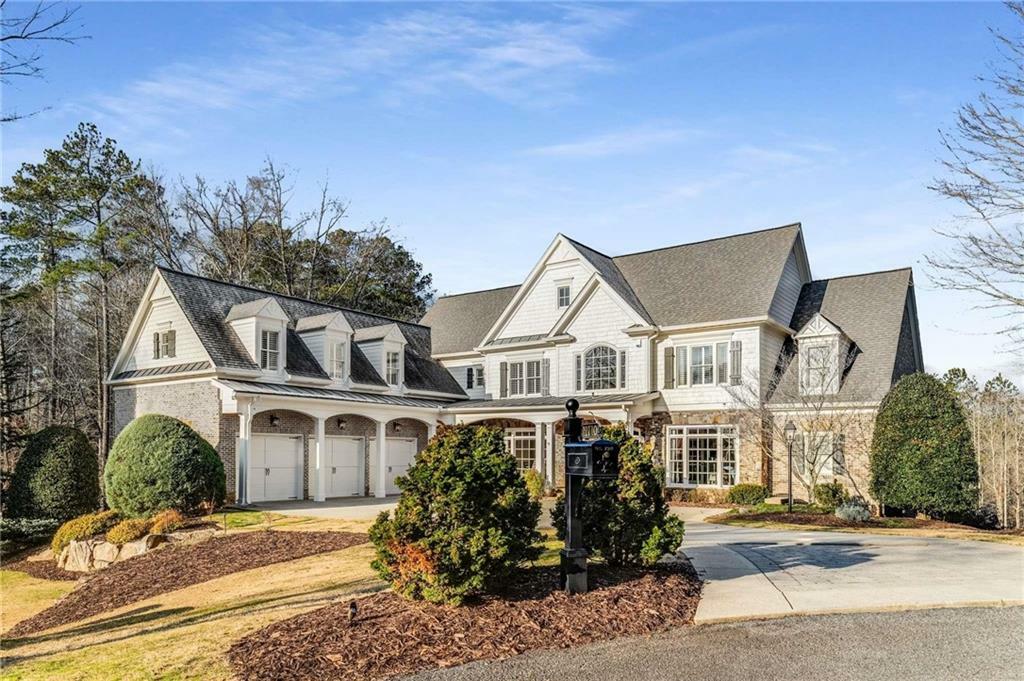 Property Photo: 12710 Old Surrey Place GA 30075