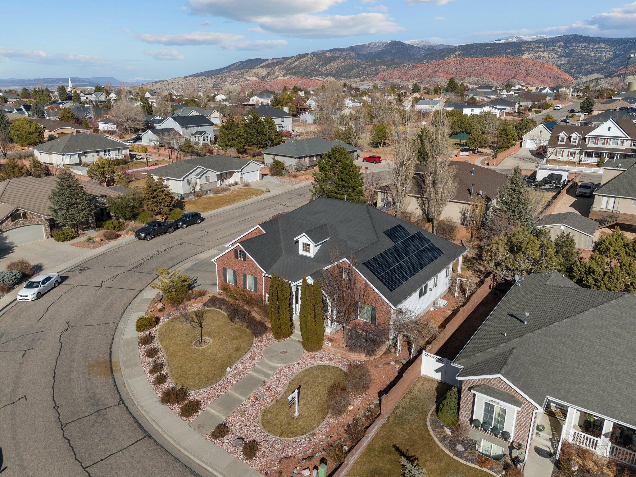 Property Photo: 605 S 2175 W UT 84720