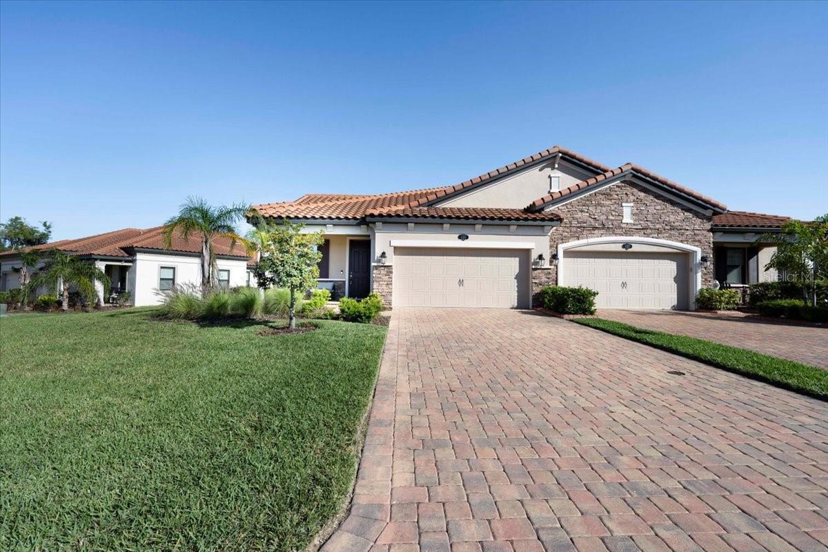 Property Photo:  4189 Marseille Lane  FL 33810 