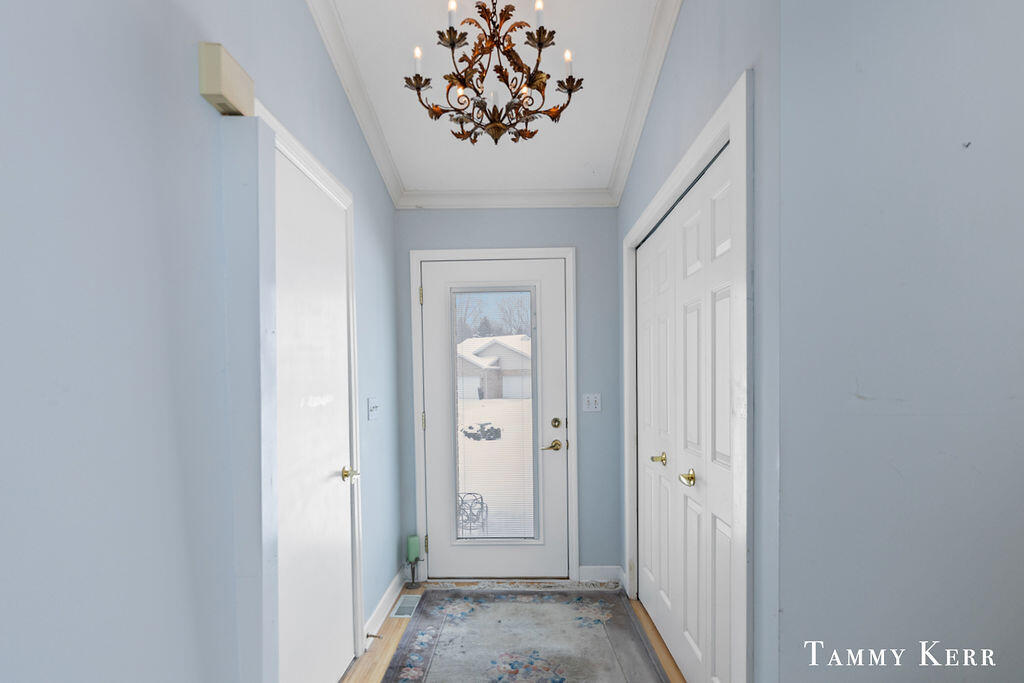 Property Photo: 433 Amity Street MI 49406