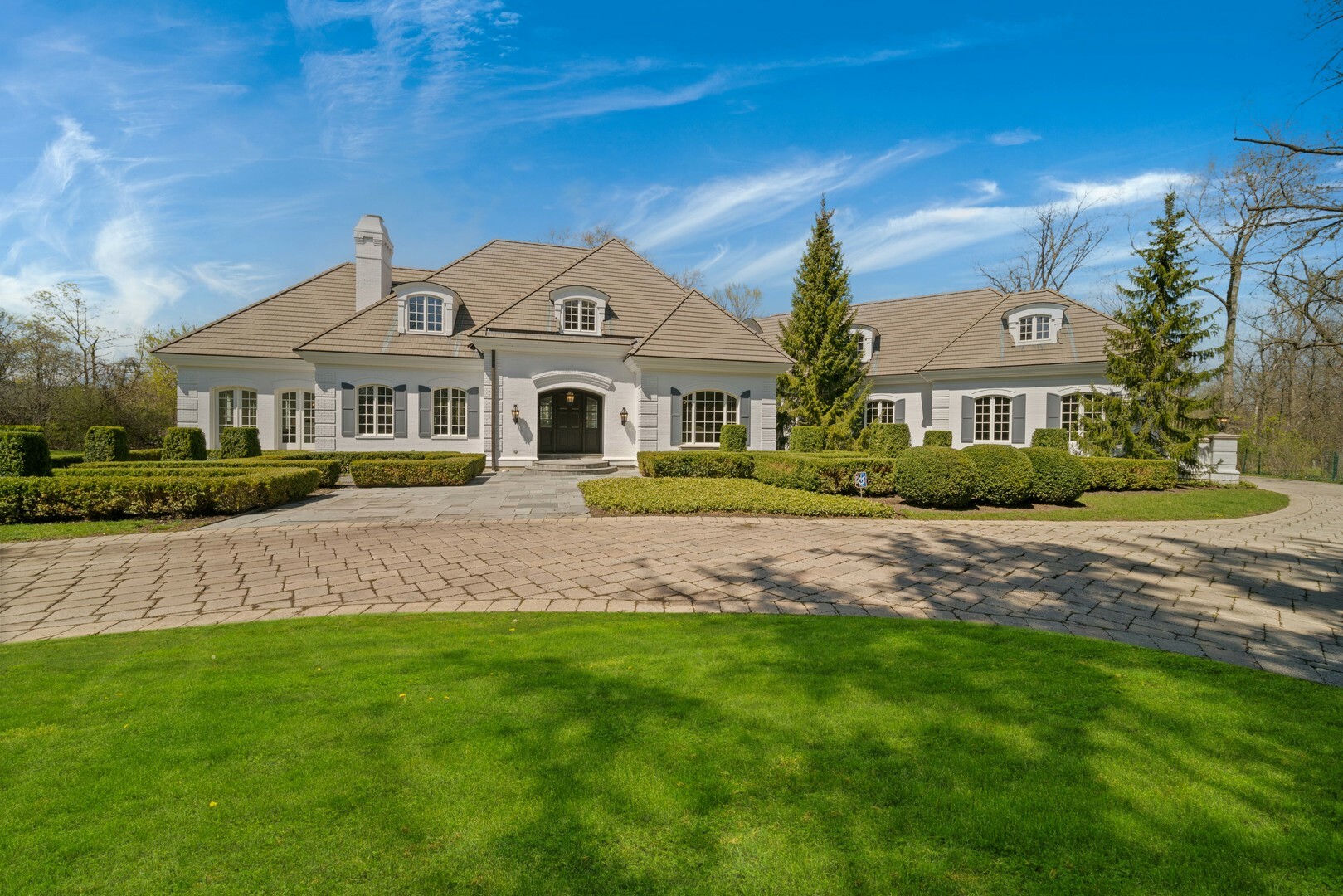 Property Photo:  245 Maple Row  IL 60093 