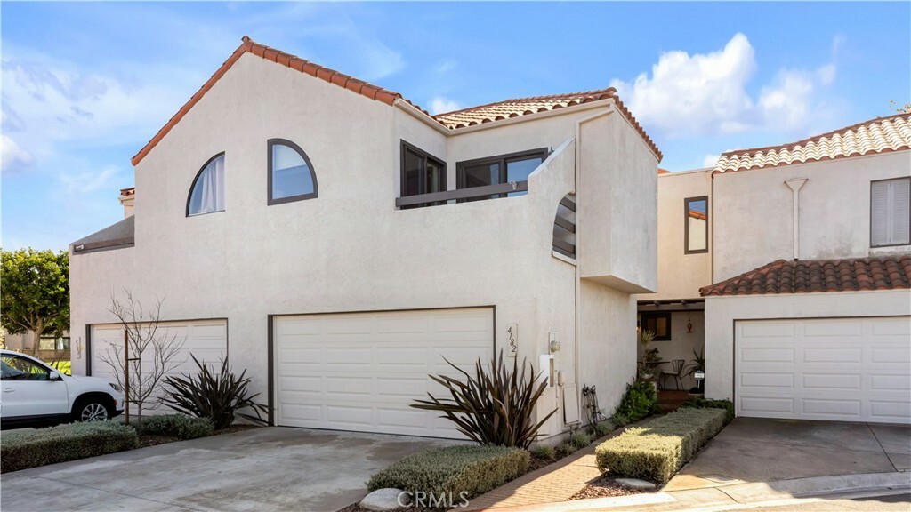 Property Photo: 4182 Delphi Circle CA 92649