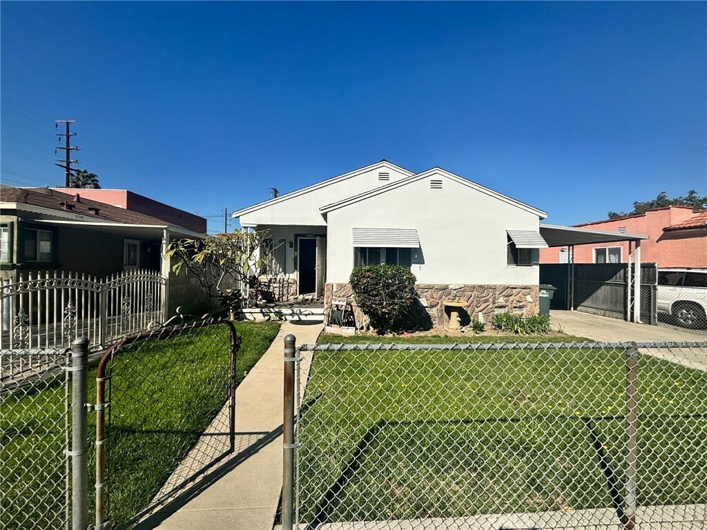 Property Photo: 9629 Virginia Avenue CA 90280