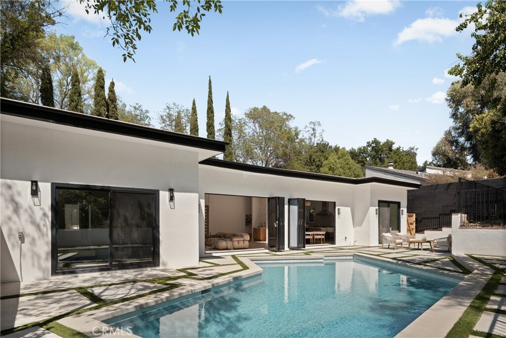 Property Photo: 3219 Laurel Canyon Boulevard CA 91604