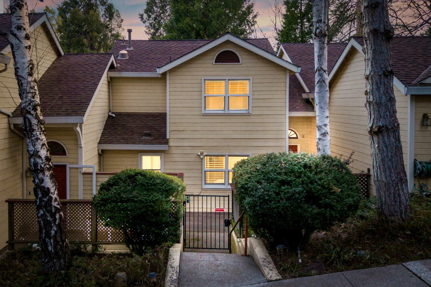 Property Photo: 342 Bridge Way CA 95959
