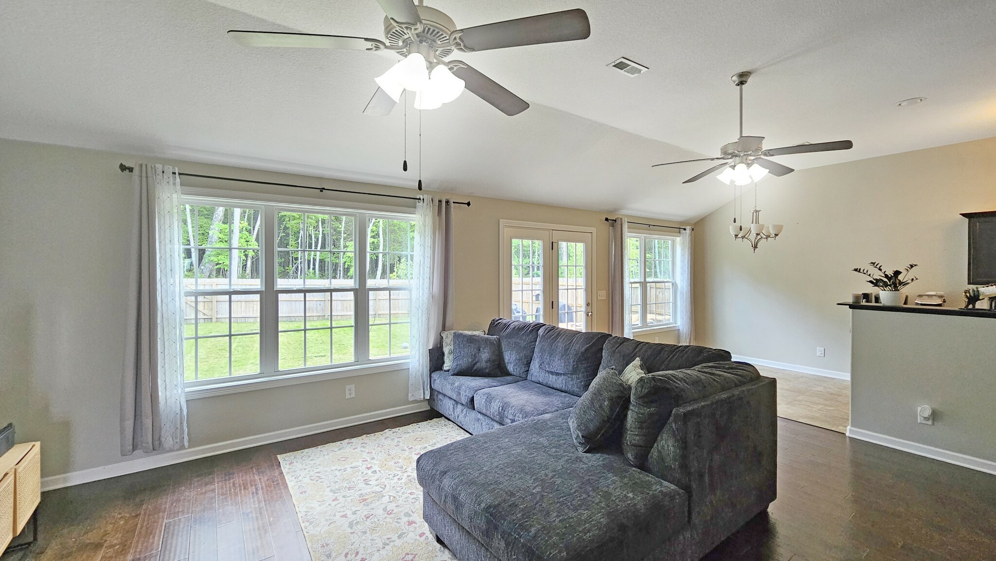 Property Photo: 535 Magnolia Dr TN 37042