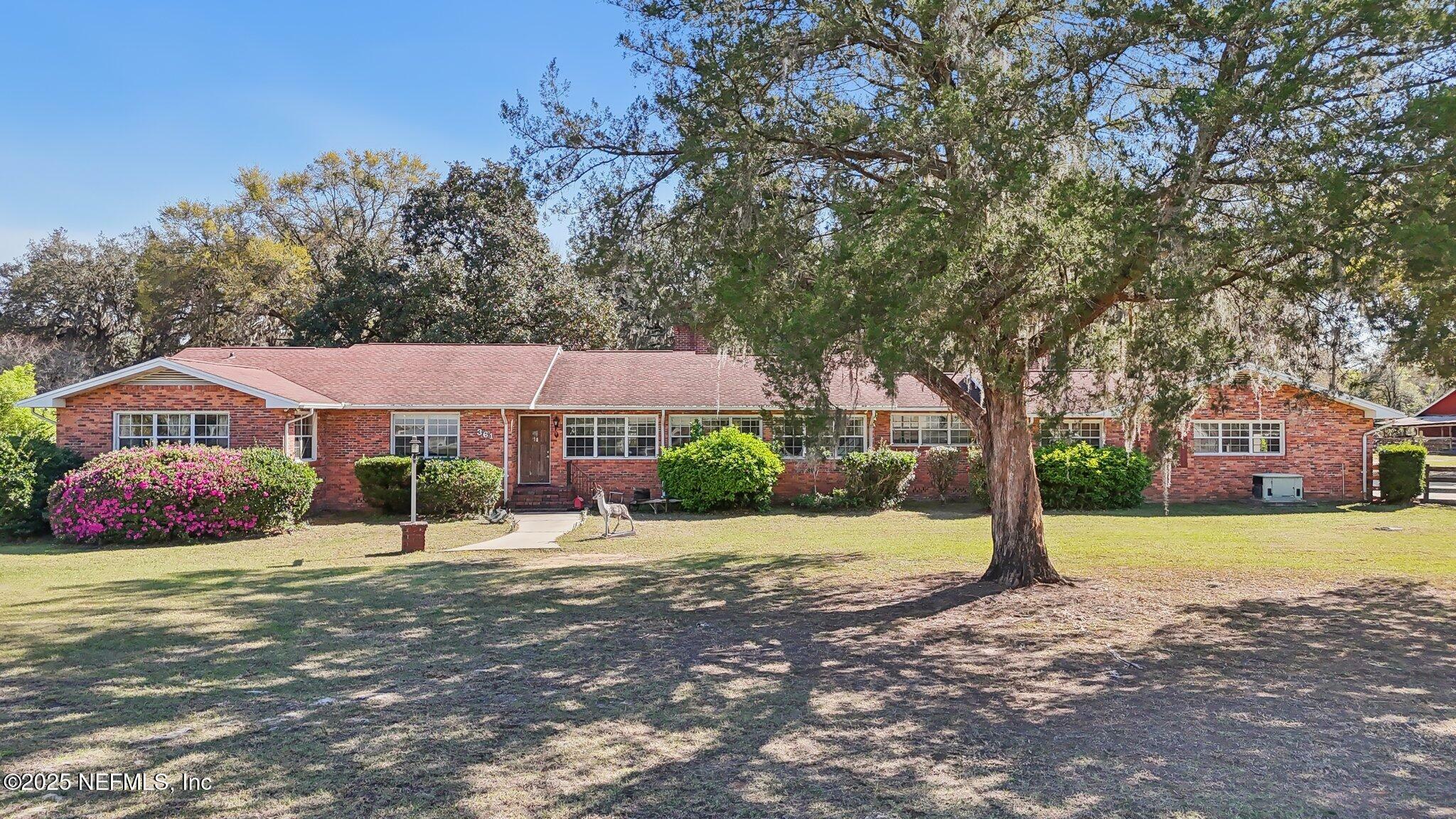 Property Photo:  361 E Peniel Road  FL 32177 