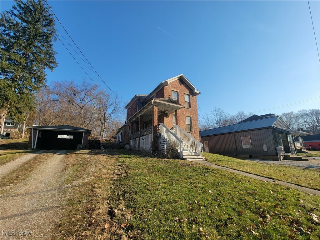 1293 Sharon Avenue  Zanesville OH 43701 photo