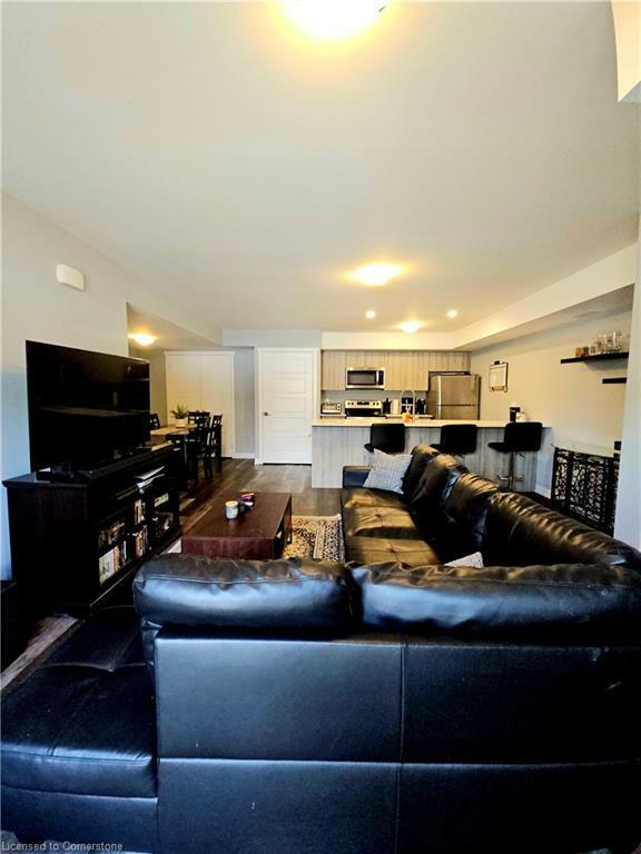 Property Photo: 1331 Countrystone Drive A1 ON N2N 0C5