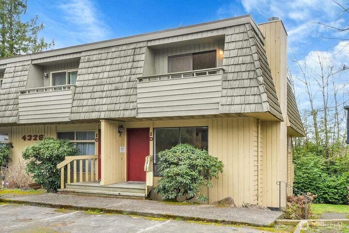 4326  156th Street SW 1D  Lynnwood WA 98087 photo