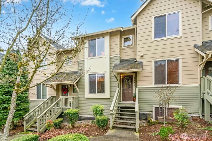 Property Photo:  2149 NW Boulder Way Drive  WA 98027 