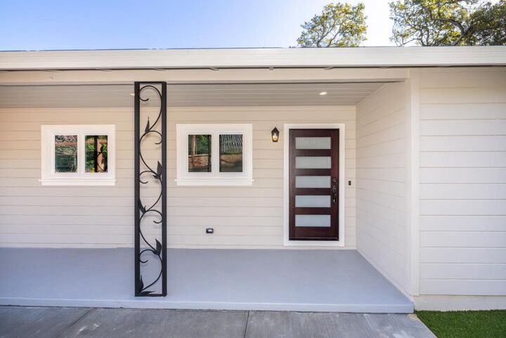 Property Photo: 3803 Hamilton Way CA 94062