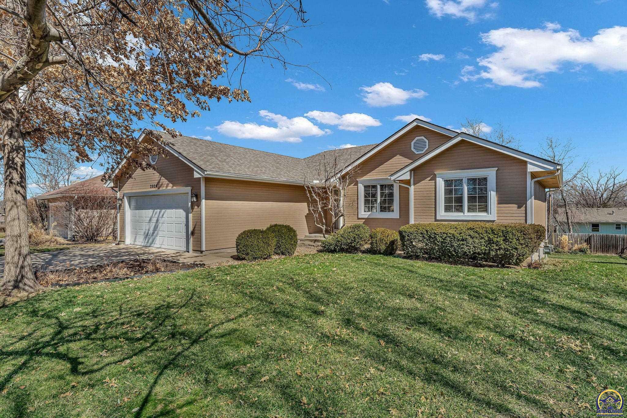 Property Photo: 2924 SW Staffordshire Rd KS 66614
