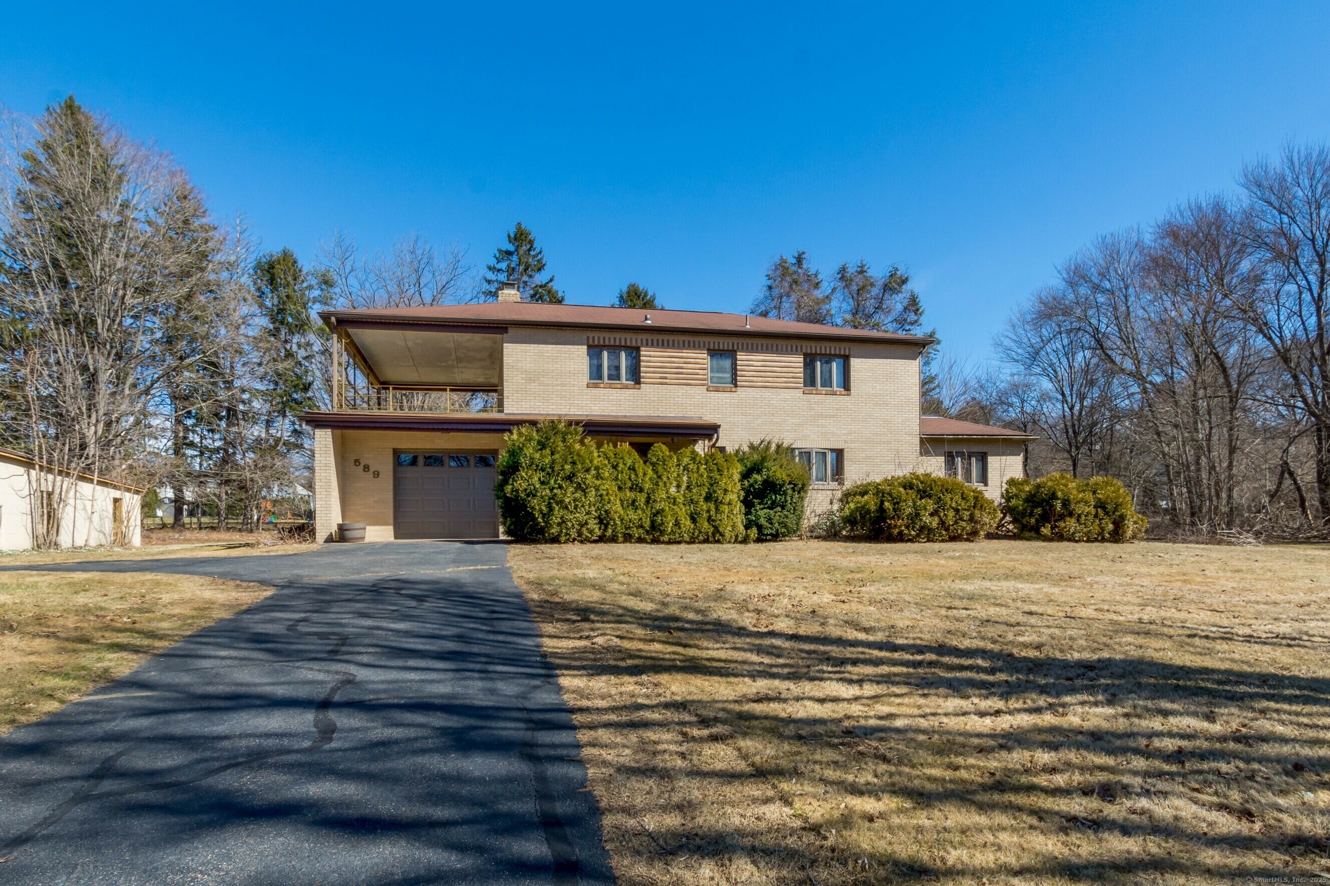 Property Photo:  589 Racebrook Road  CT 06477 