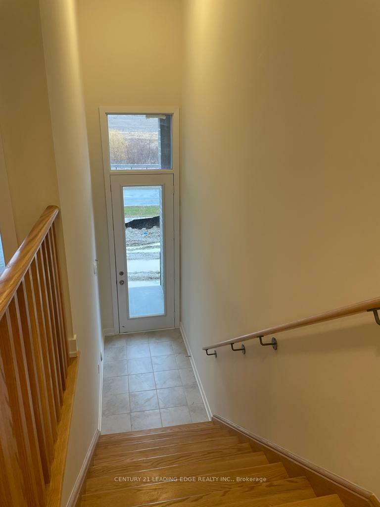 Property Photo: 75 Mikayla Lane ON L6B 1R1