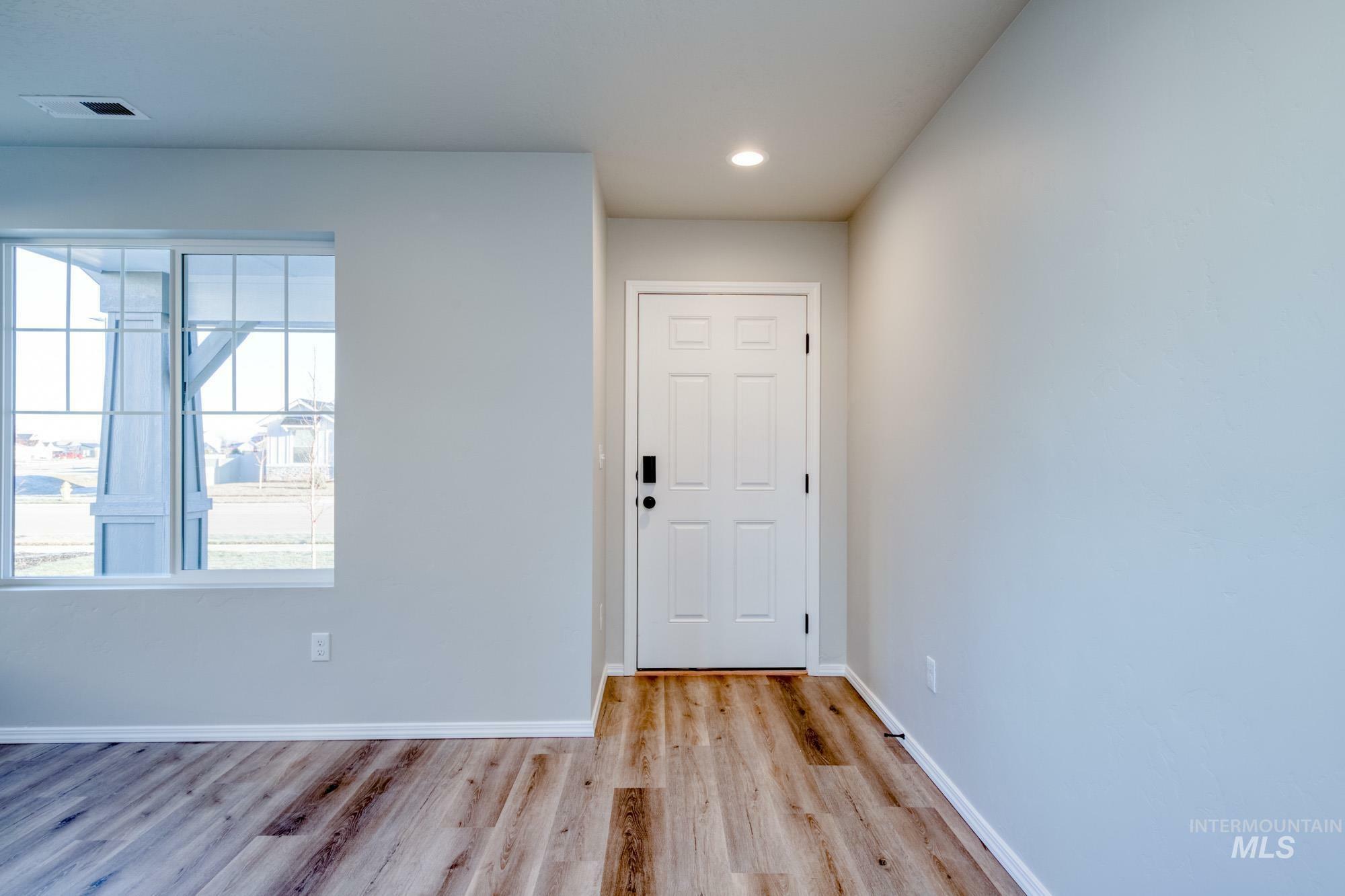 Property Photo: 5392 S Memory Pl ID 83642