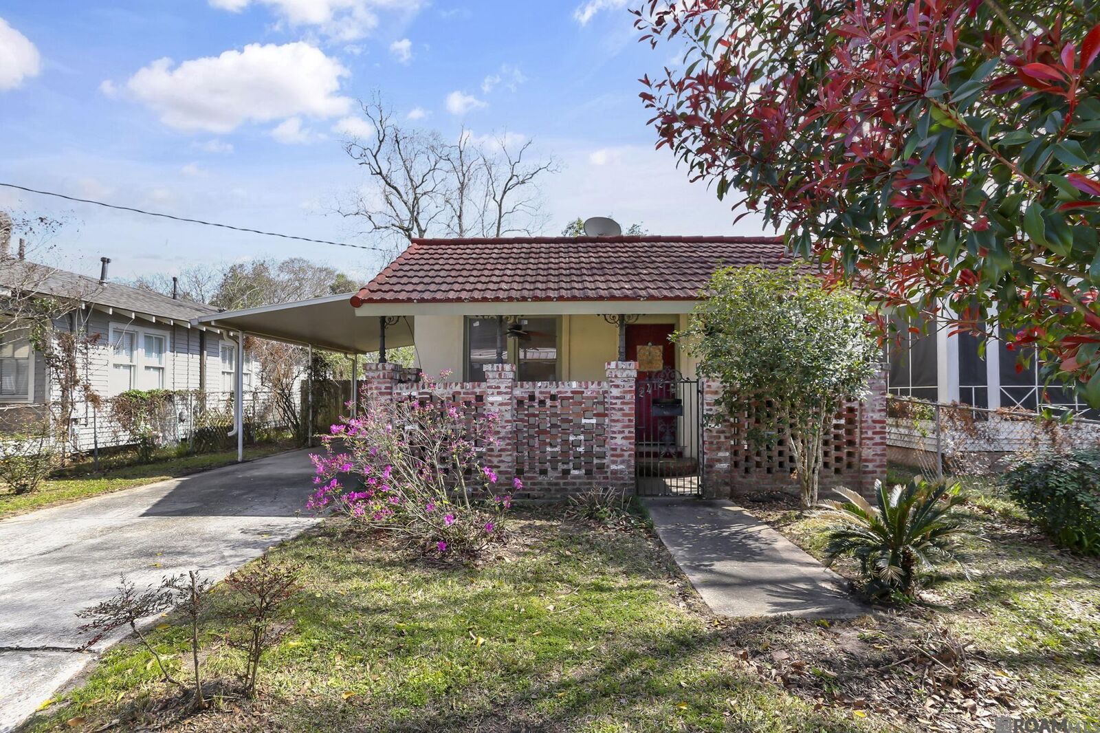 Property Photo: 2412 Horace St LA 70808