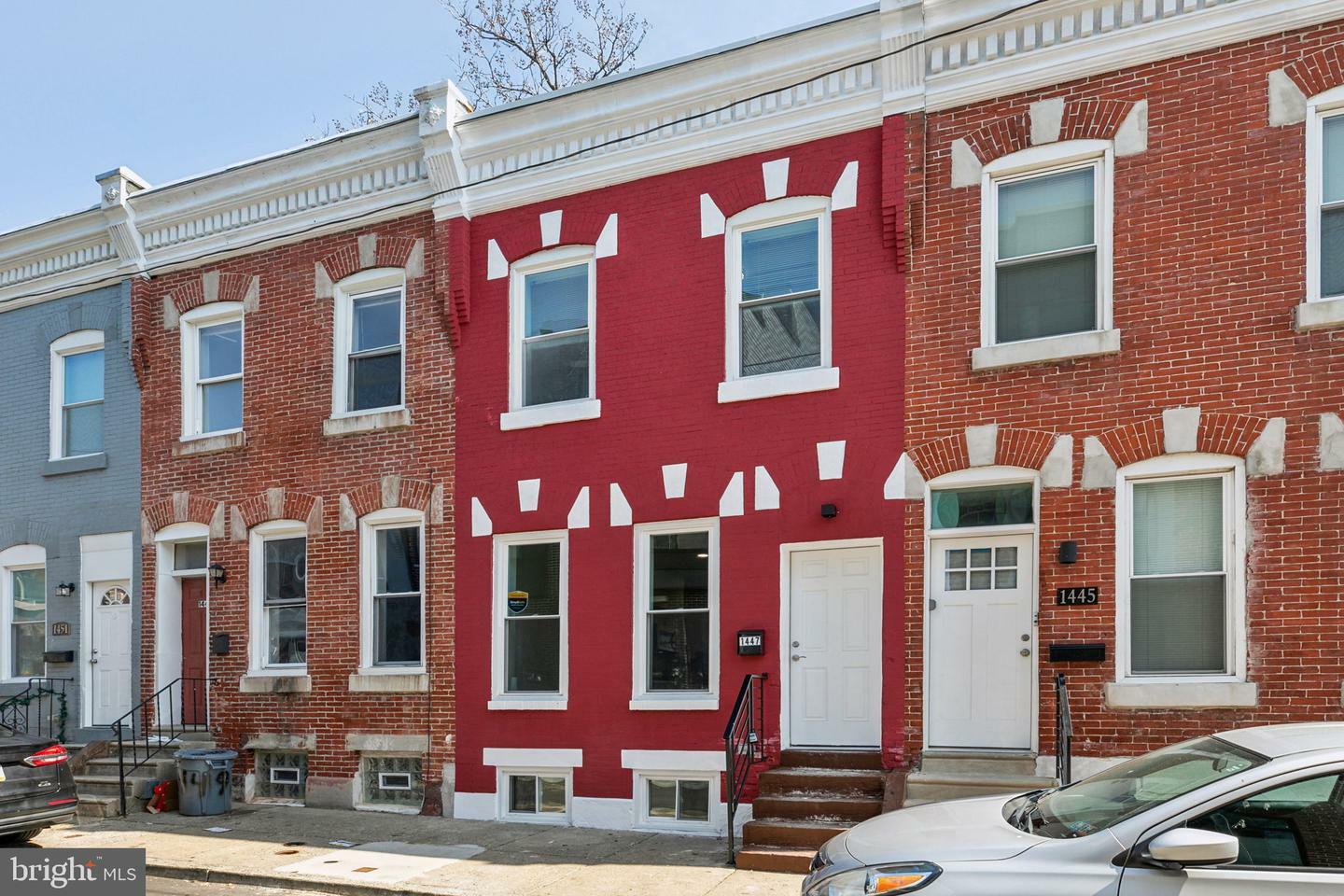 Property Photo: 1447 N Dover Street PA 19121
