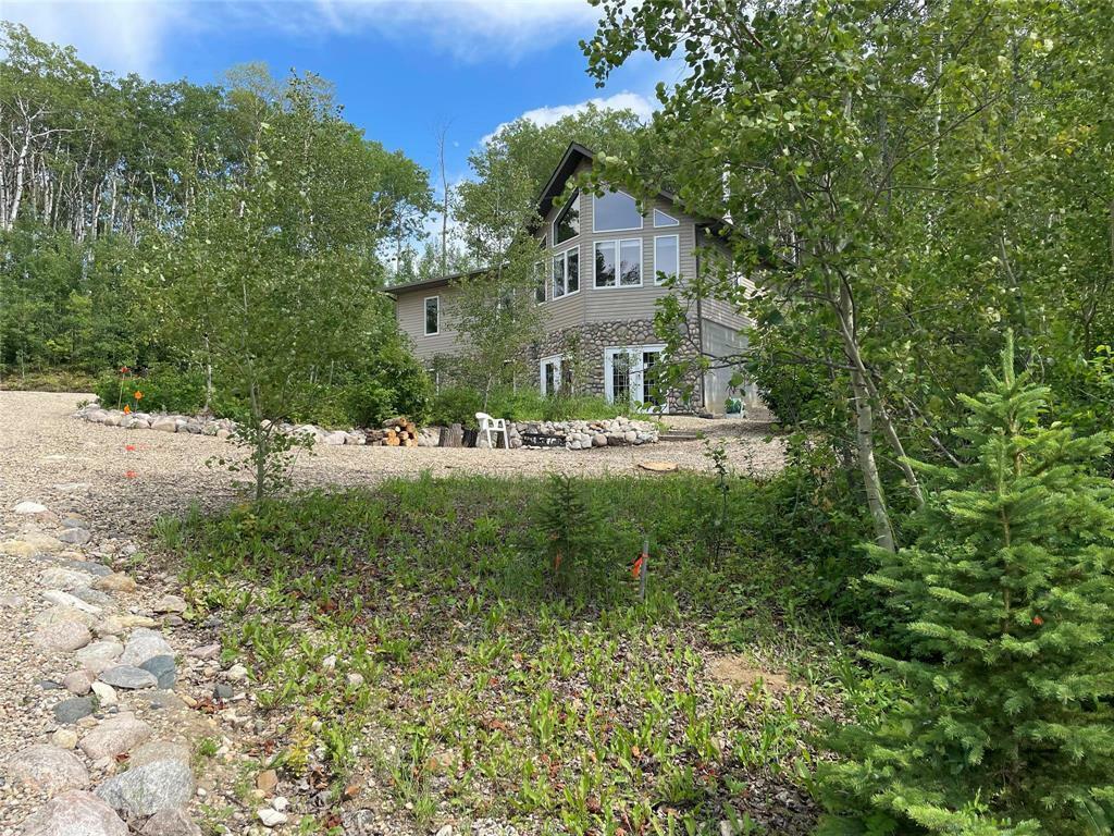 Property Photo: 486 Orion Drive MB R0J 1N0