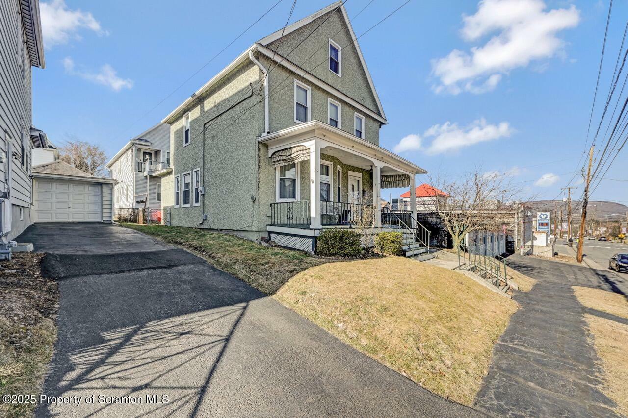 Property Photo: 1706 Electric Street PA 18509