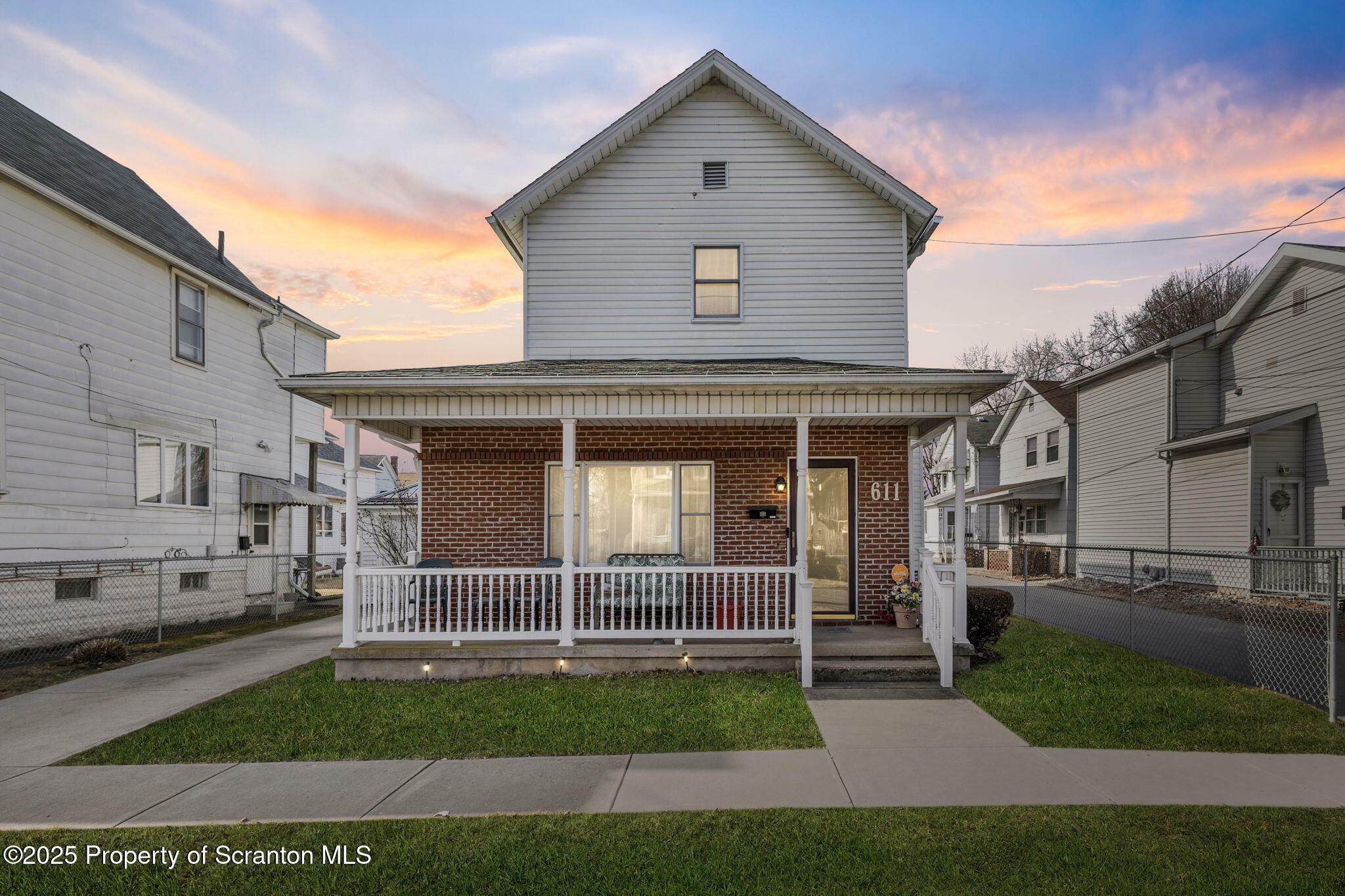 Property Photo: 611 Court Street PA 18508