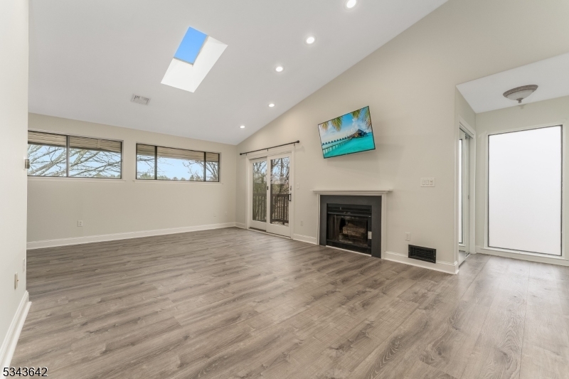 Property Photo: 24 Ridgedale Dr NJ 08801
