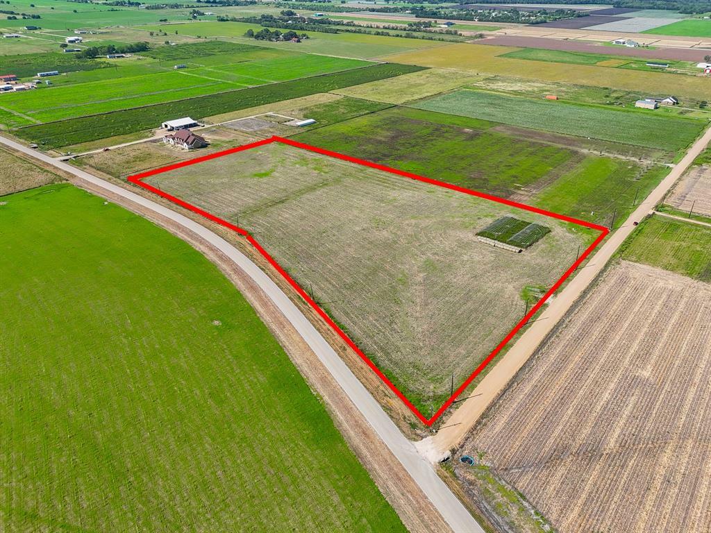 14209 County Line Road  Wallis TX 77485 photo