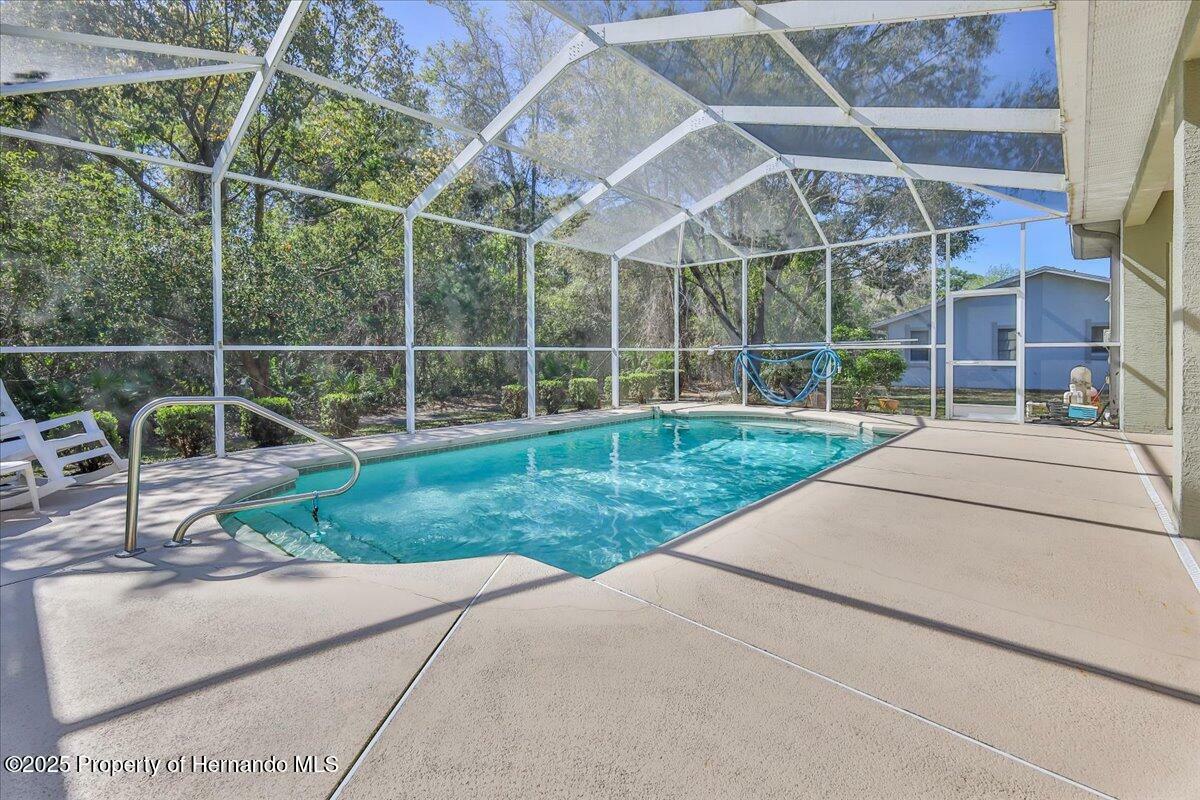 Property Photo: 106 Sycamore Circle FL 34446