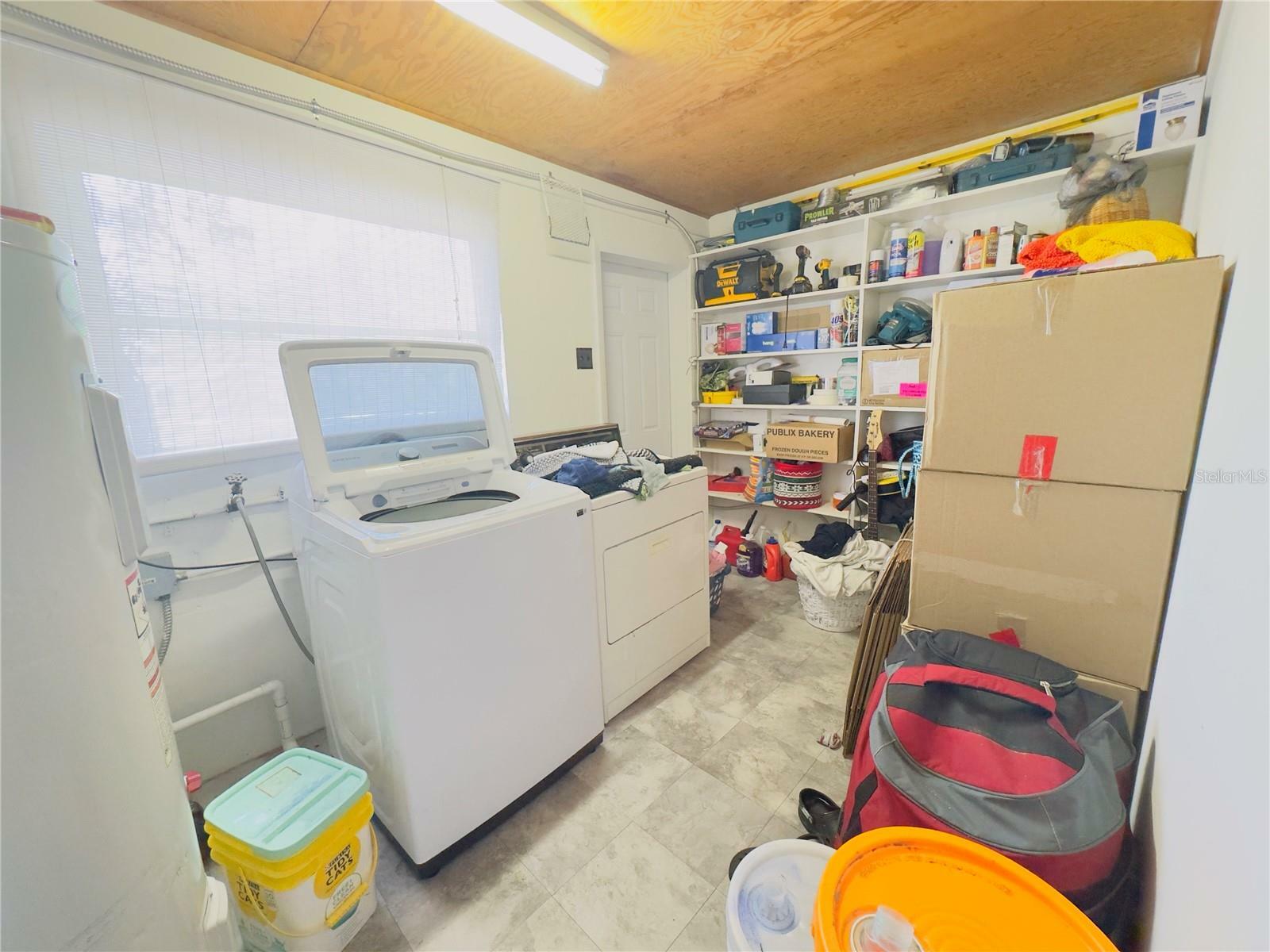 Property Photo: 7143 Sealawn Drive FL 34606