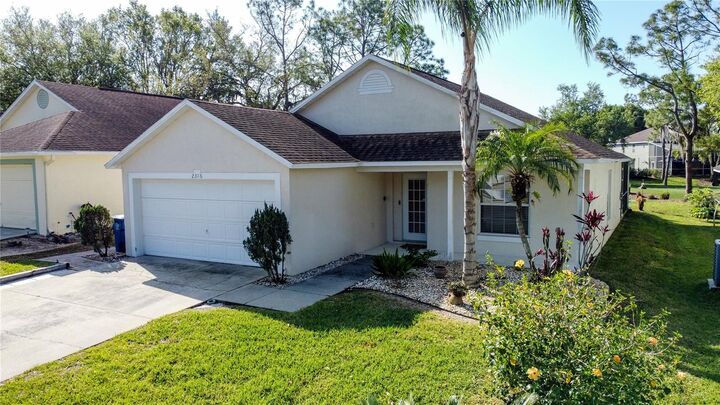 Property Photo: 2316 Paulette Drive FL 33844