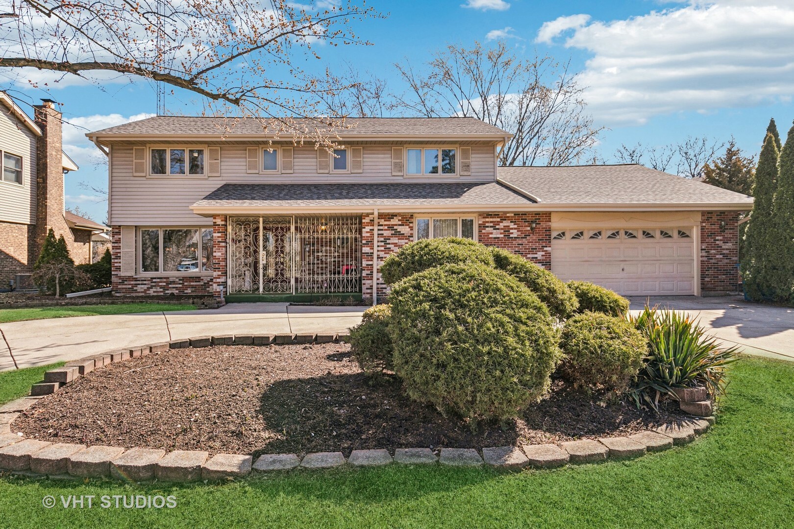 Property Photo: 12815 S Winnebago Road IL 60463