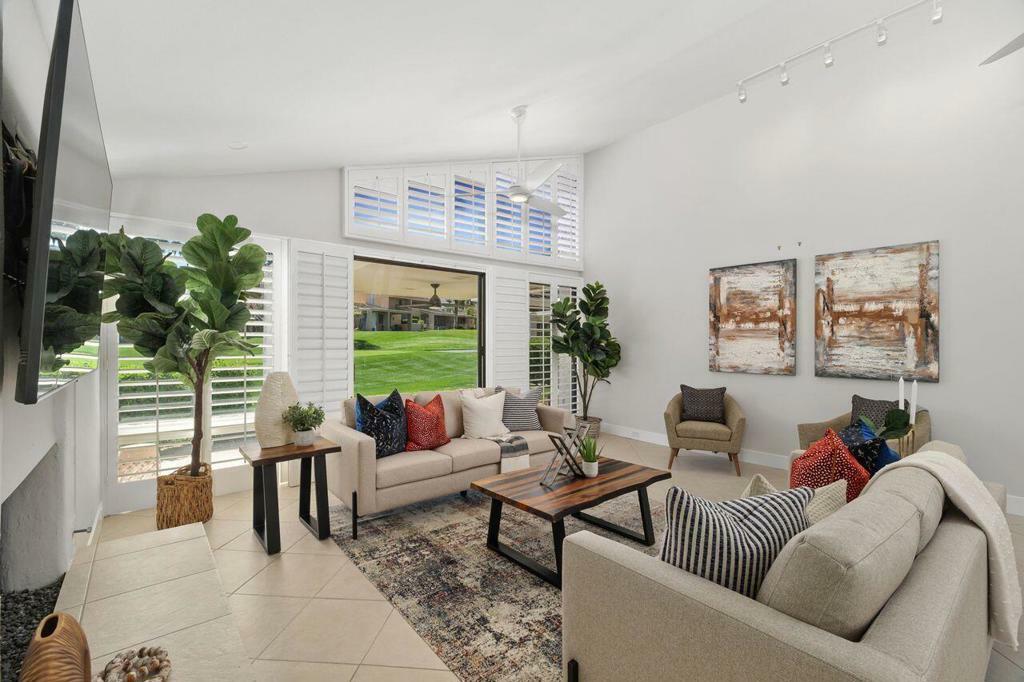 Property Photo: 73367 Oriole Court CA 92260