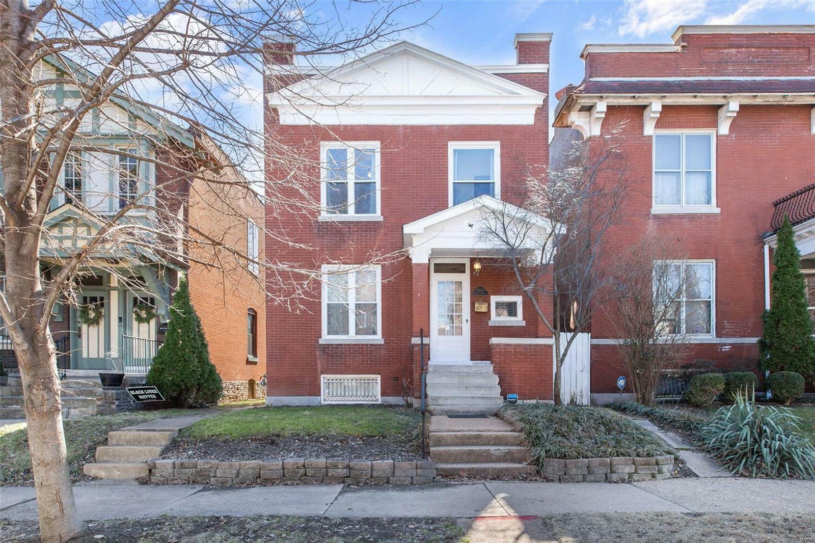 Property Photo:  3010 Victor Street  MO 63104 