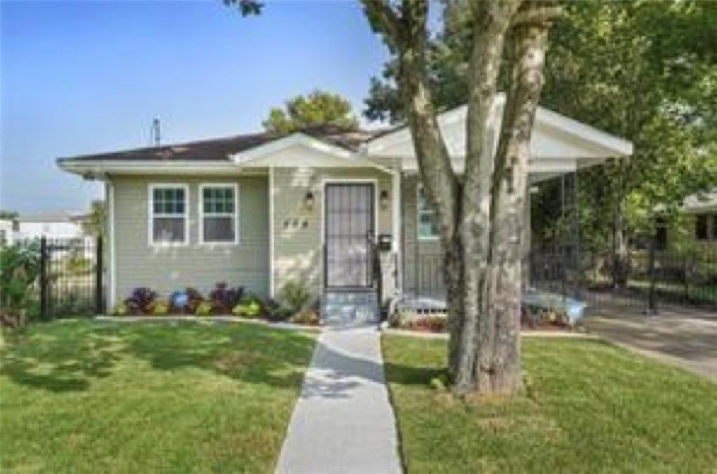 Property Photo:  229 Providence Lane  LA 70123 