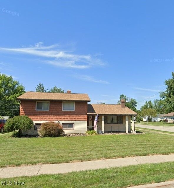 Property Photo: 30275 Twin Lakes Drive OH 44092