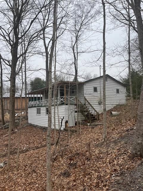 Property Photo: 386 Hunters Farm Road PA 18332