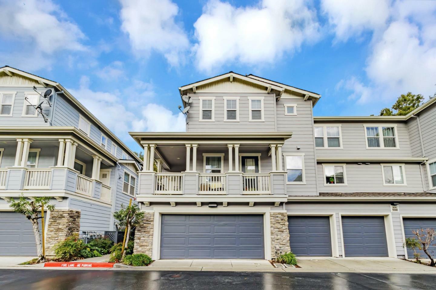 Property Photo:  900 Live Oak Way 903  CA 94002 