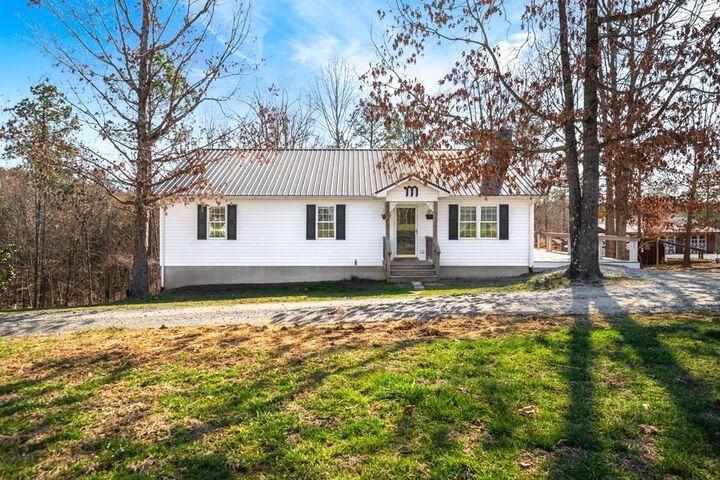 Property Photo: 7601 Amelia Springs Rd VA 23083