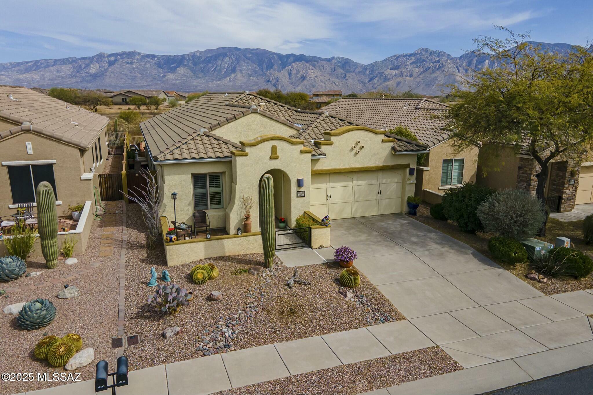 Property Photo:  13556 N Atalaya Way  AZ 85755 