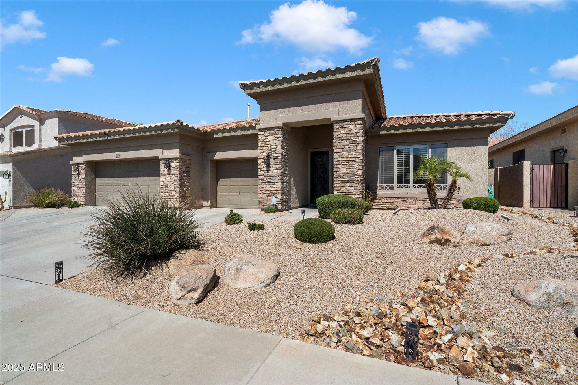 Property Photo:  2414 W Barbie Lane  AZ 85085 