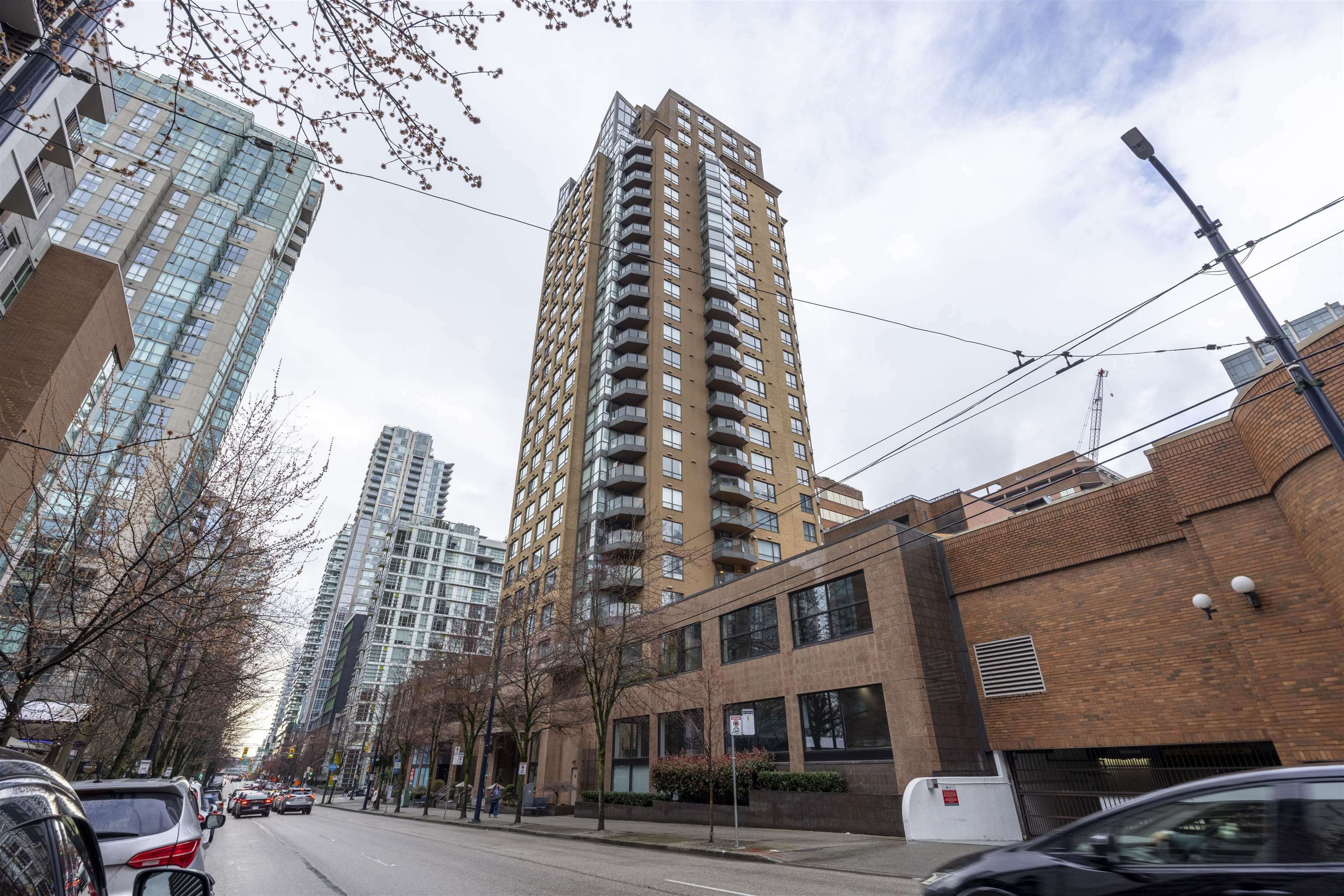 Property Photo: 1189 Howe Street 1509 BC V6Z 2X4